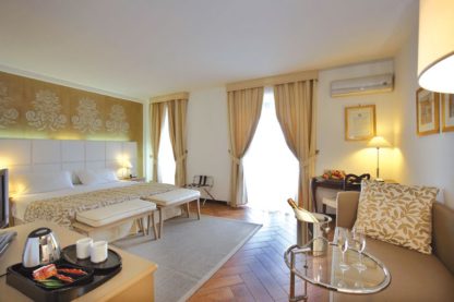 Baia Taormina Hotel & Spa Vliegvakantie Boeken