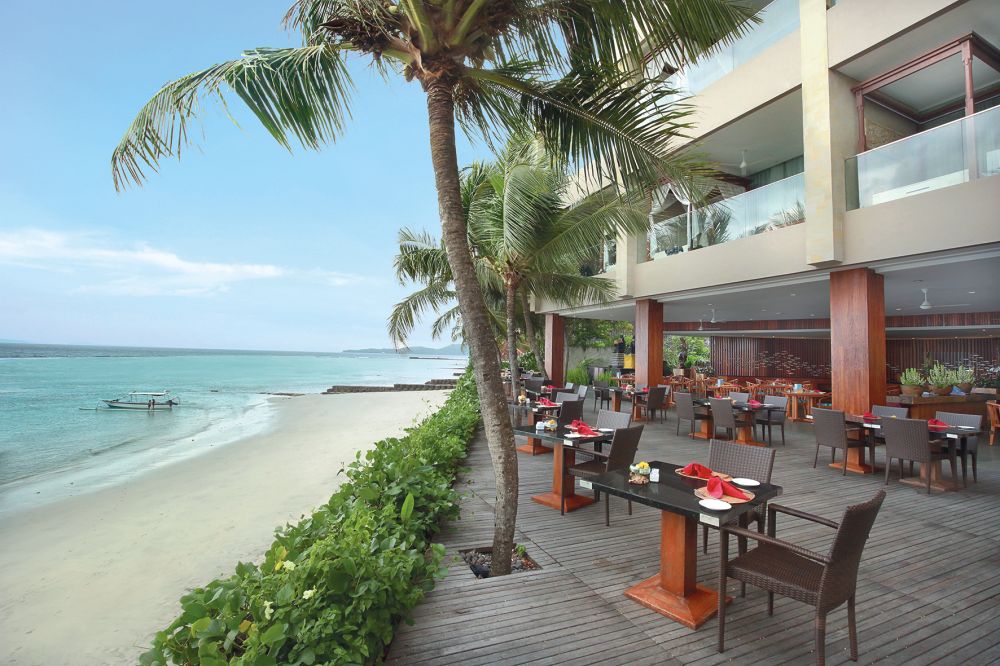 Candi Beach Resort & Spa Hotel