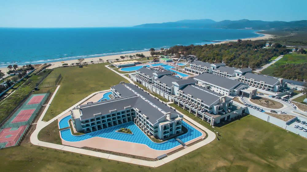 Korumar Ephesus Beach & Spa Resort Hotel