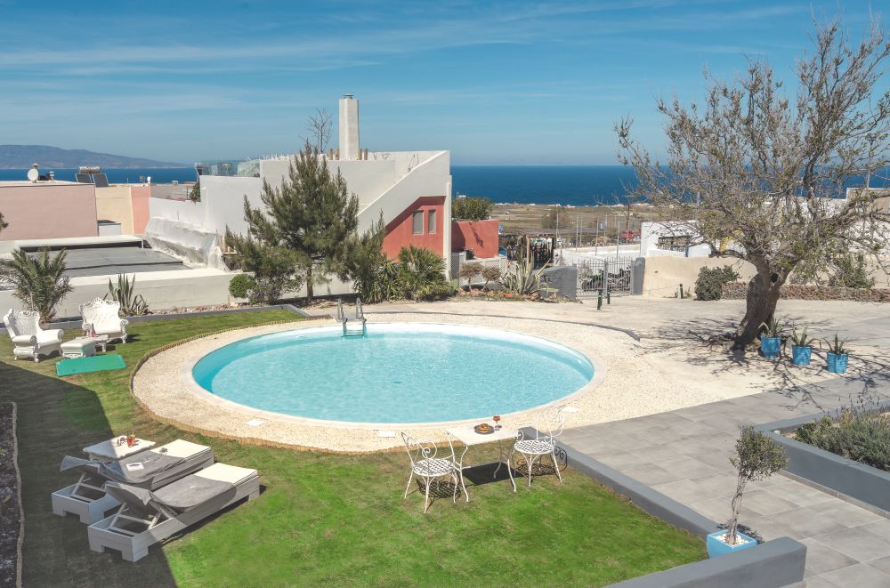 La Maltese Oia Luxury Suites Hotel
