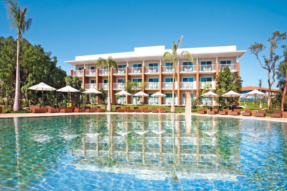 Ocean Vista Azul Hotel