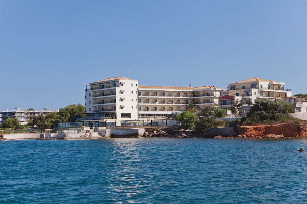 Ramada Attica Riviera Hotel