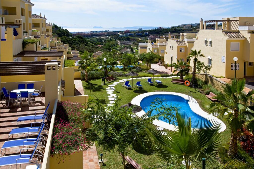 AT Colina del Paraiso