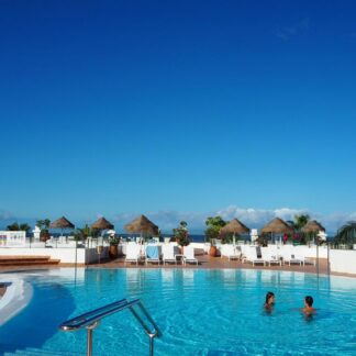 Aparthotel Flamingo Beach Mate