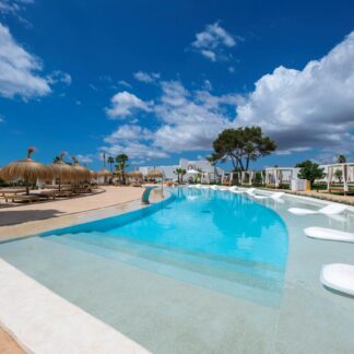 Eques Petit Resort