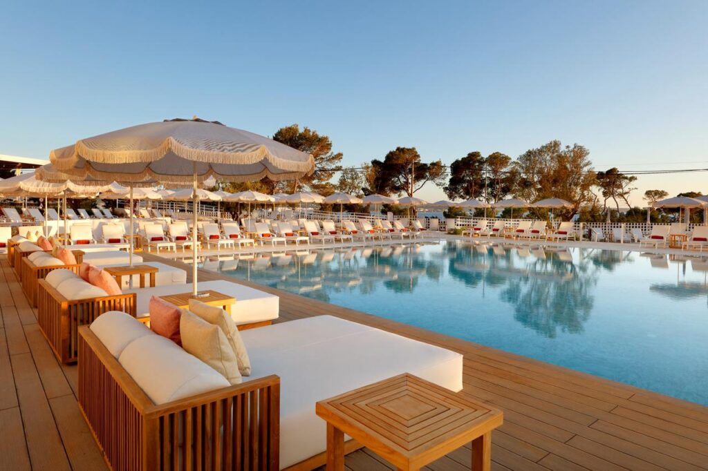 TRS Ibiza Hotel & The Signature Level