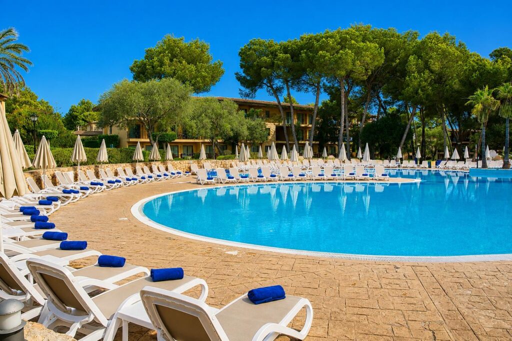Caprice Vell Mari Hotel & Resort