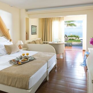 Alexander Beach Hotel & Village Resort (2) Hotel