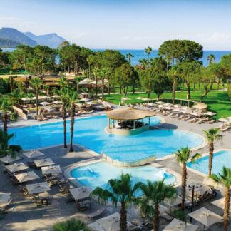 Balmy Foresta Hotel