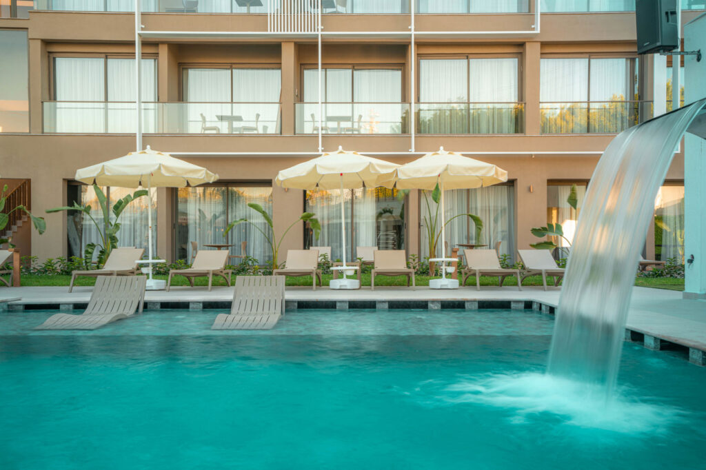 Prive Suite Side & Spa