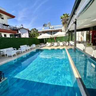 Jest Otel