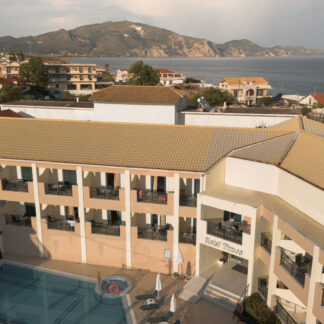 Timos Hotel