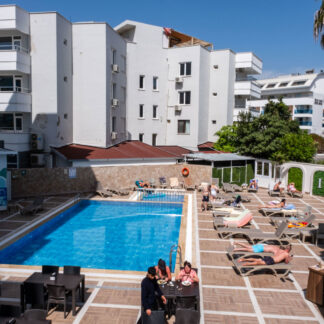 Acar Hotel