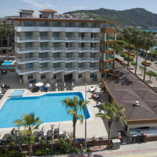 Riviera Hotel & Spa