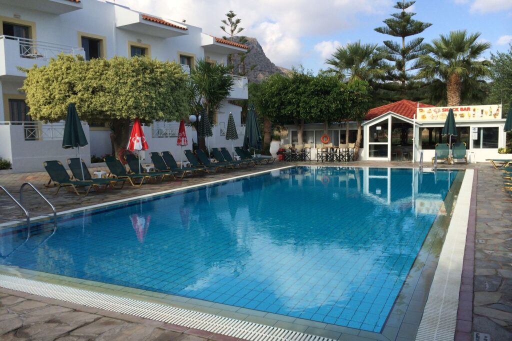 Nikolas Villas