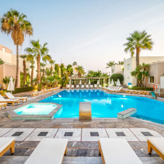 Meropi Aparthotel