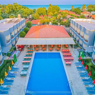 Sayanora Hotel