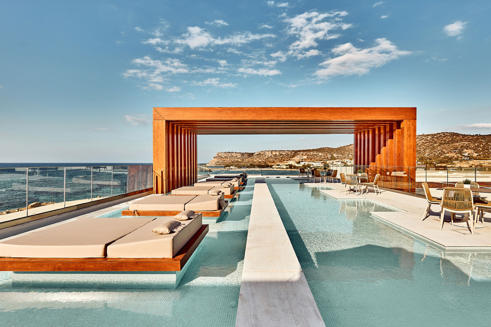 Enorme Santana Island, foto 1