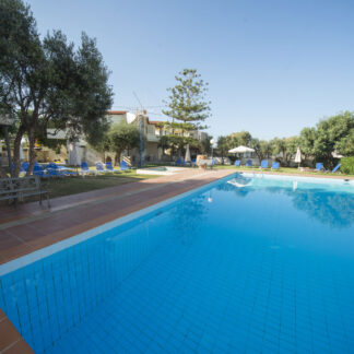 Creteco Hotel & Suites