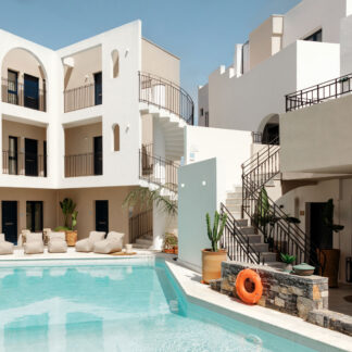 Nami Hotel & Suites