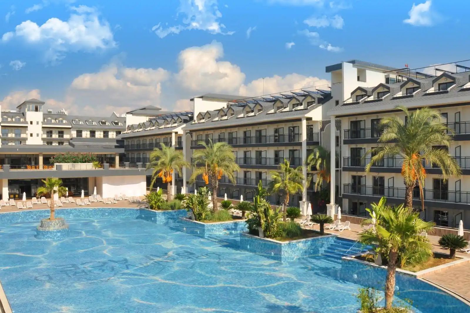 Dream World Palace, foto 1