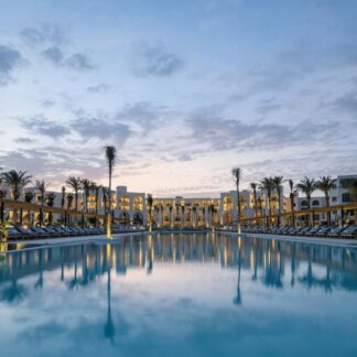 Serry Beach Resort Hotel