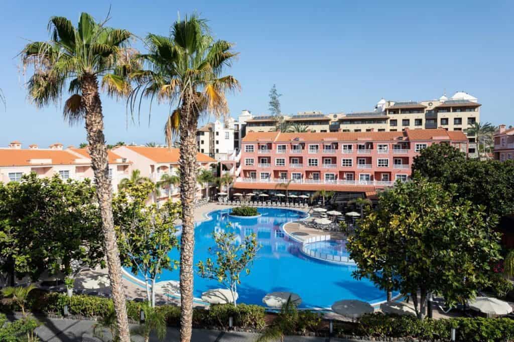 Aparthotel El Duque