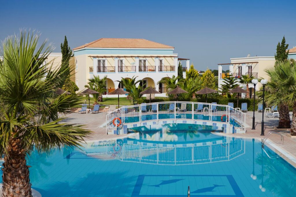 Aparthotel Corali