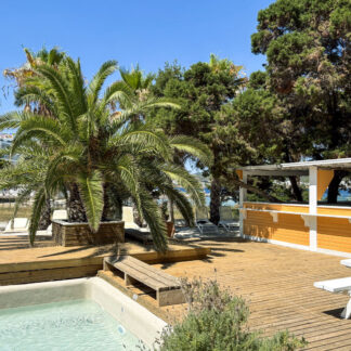 ENDLSS Beach & Discohotel