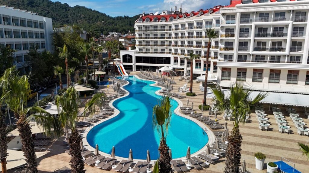 Grand Ideal Premium Hotel